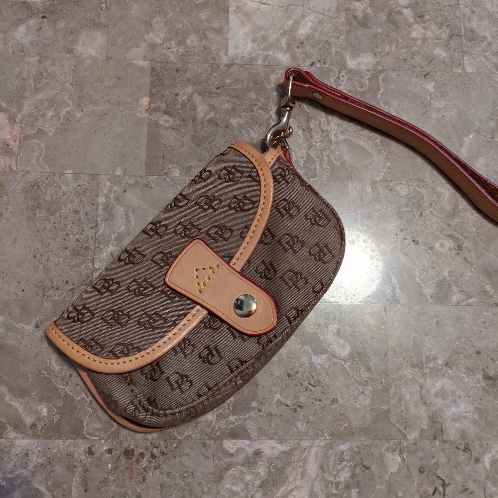 Dooney and Bourke Wristlet